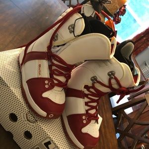 ❤️Burton Freestyle Snowboard Boots! ❤️